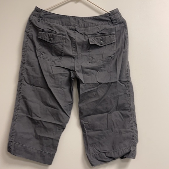 Women’s Capri pants - Picture 4 of 6